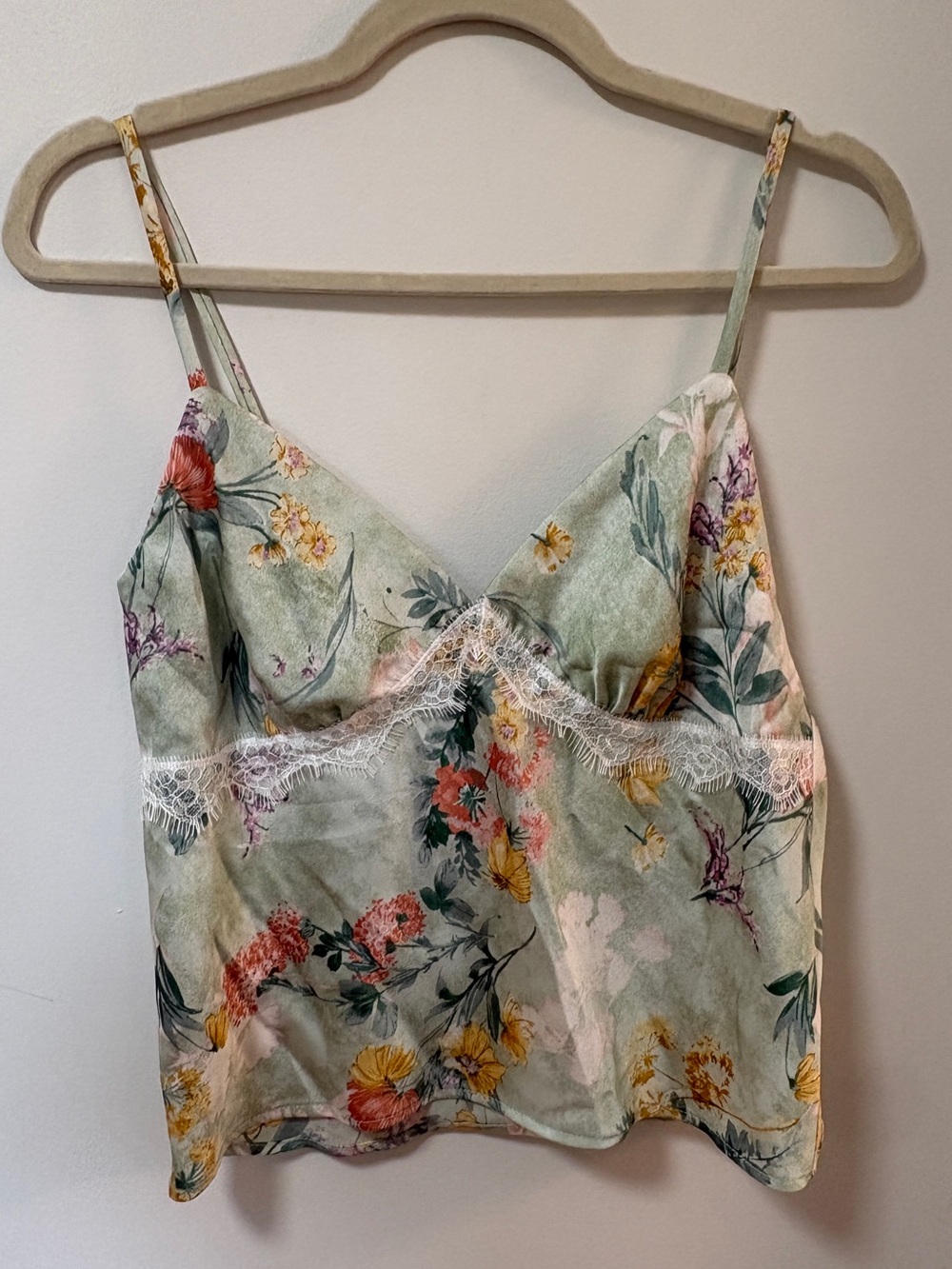 NWT Good Luck Gem GLG Floral Print Tank Top Baby Doll Medium Silky Lace